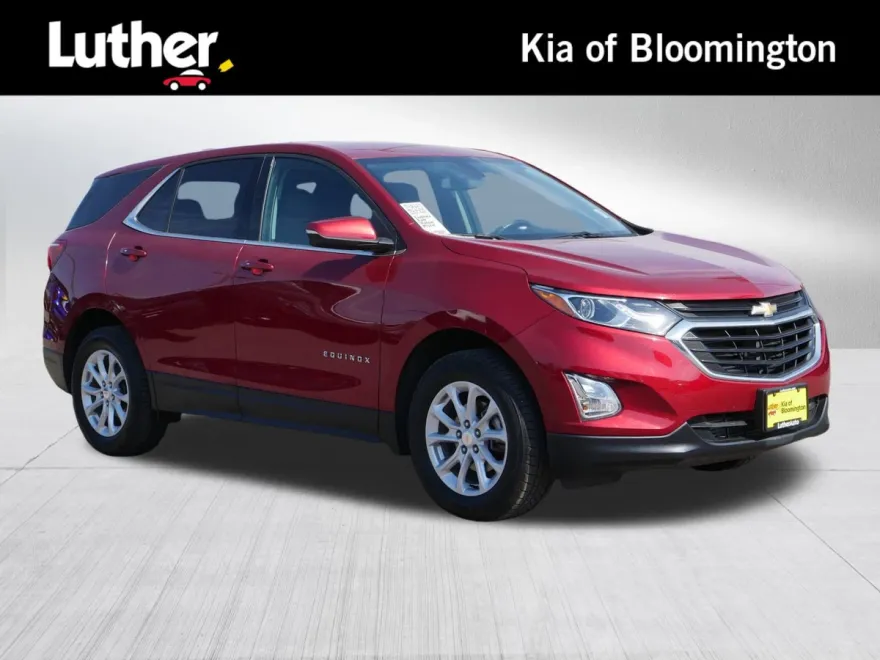 2018 Chevrolet Equinox LT photo 1