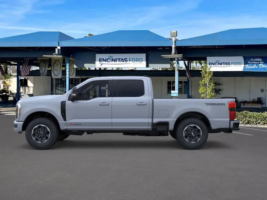 2026 Ford F-250 Lariat photo 1