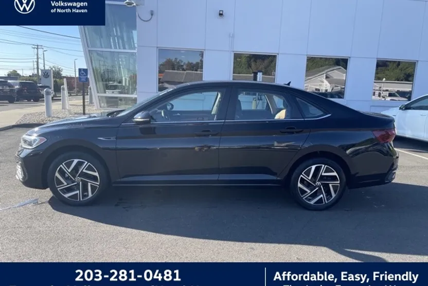 2024 Volkswagen Jetta 1.5T SEL photo 1
