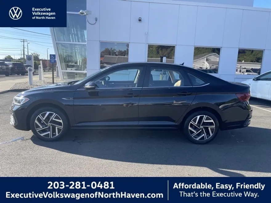 2024 Volkswagen Jetta 1.5T SEL photo 1