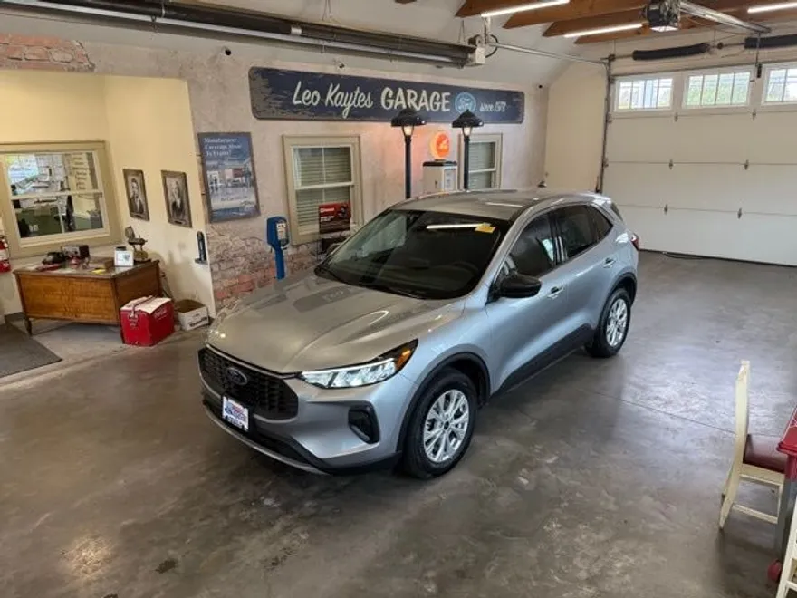 2024 Ford Escape Active photo 1