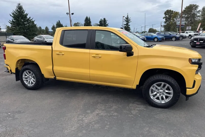 2022 Chevrolet Silverado 1500 RST photo 1