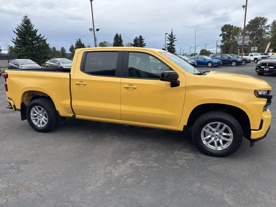 2022 Chevrolet Silverado 1500 RST photo 1