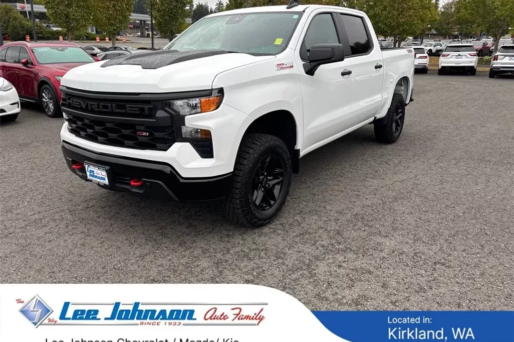 2024 Chevrolet Silverado 1500 Custom Trail Boss photo 1