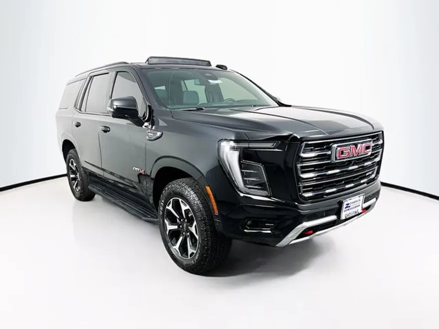 2025 Gmc Yukon AT4 photo 1