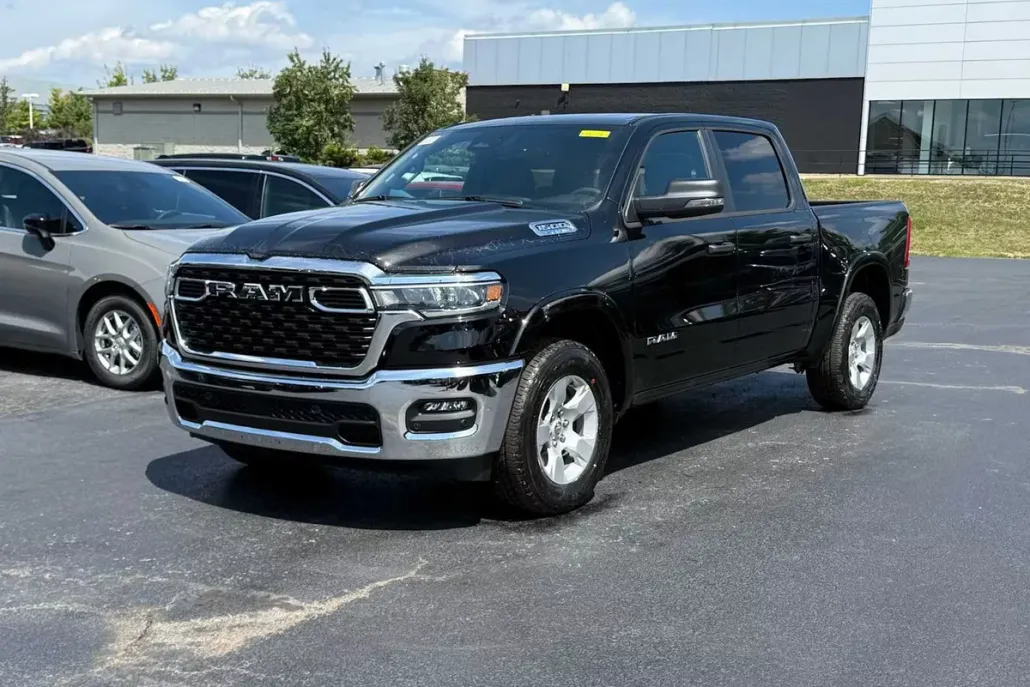 2025 Ram 1500 Big Horn photo 1