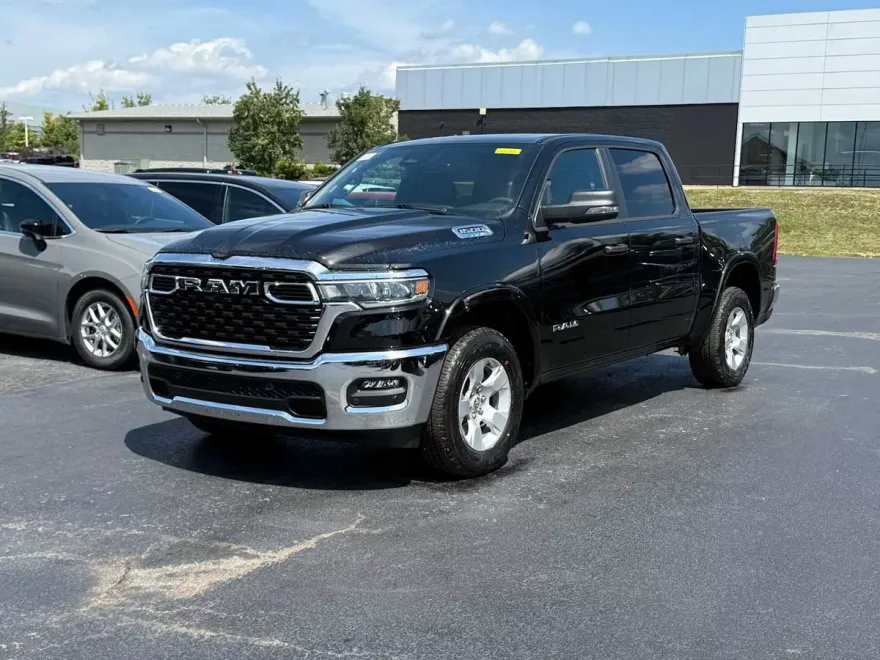 2025 Ram 1500 Big Horn photo 1