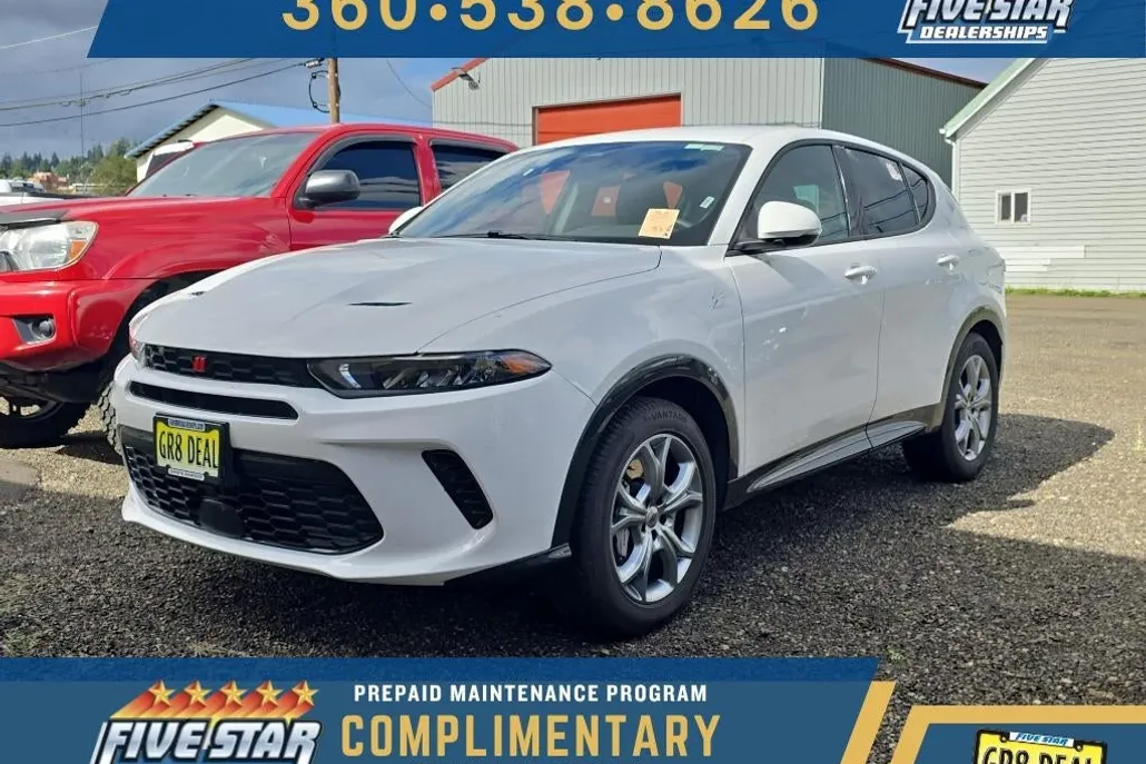 2024 Dodge Hornet R/T photo 1