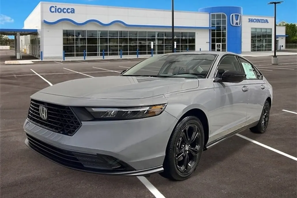 2025 Honda Accord SE photo 1