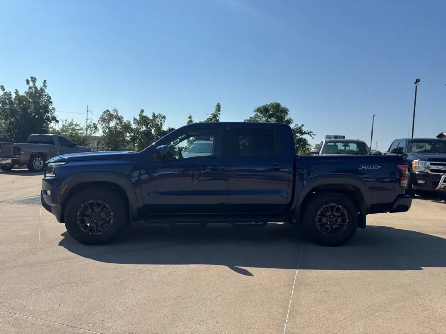 2022 Nissan Frontier PRO-X photo 1