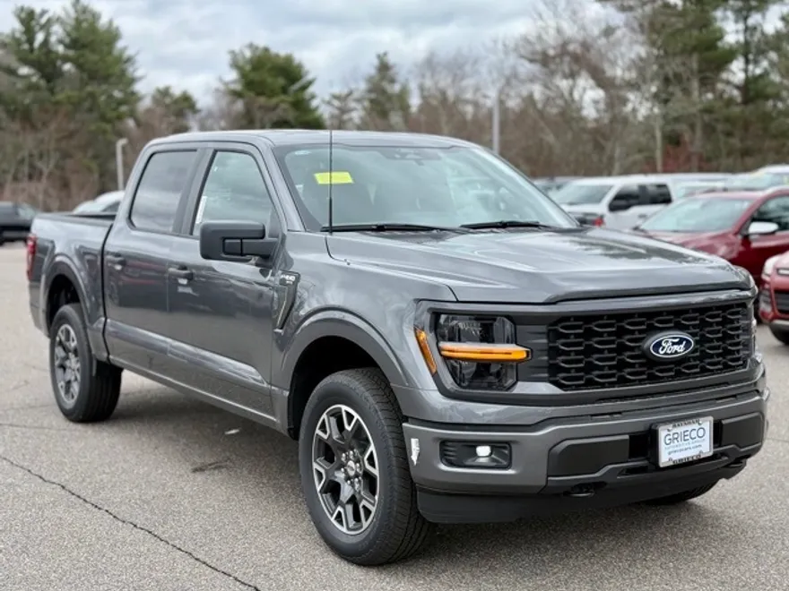 2025 Ford F-150 STX photo 1