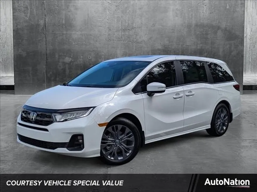 2025 Honda Odyssey Touring photo 1