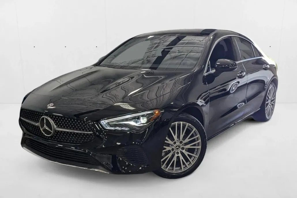 2025 Mercedes Benz CLA 250 photo 1