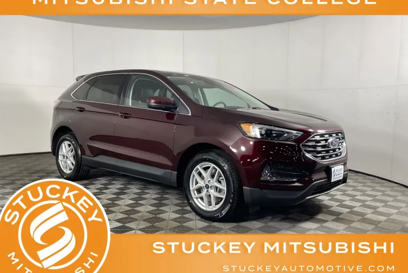 2022 Ford Edge SEL photo 1
