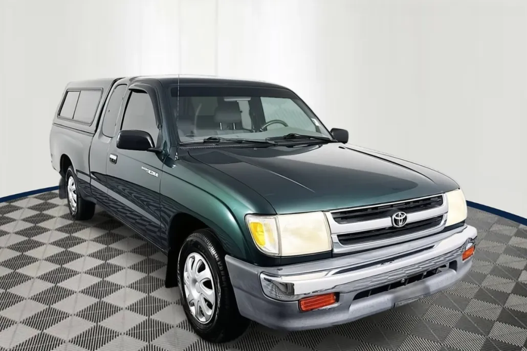 1999 Toyota Tacoma Base photo 1