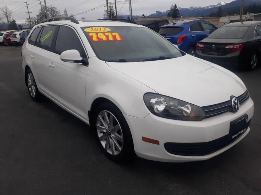 2013 Volkswagen Jetta SportWagen TDI photo 1
