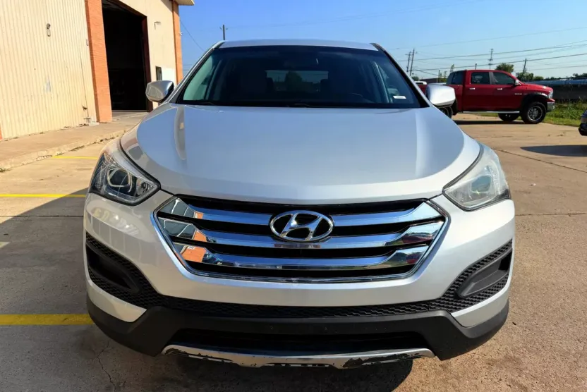 2014 Hyundai Santa Fe Sport GL photo 1
