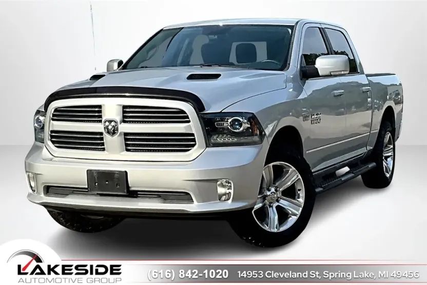 2016 Ram 1500 Sport photo 1