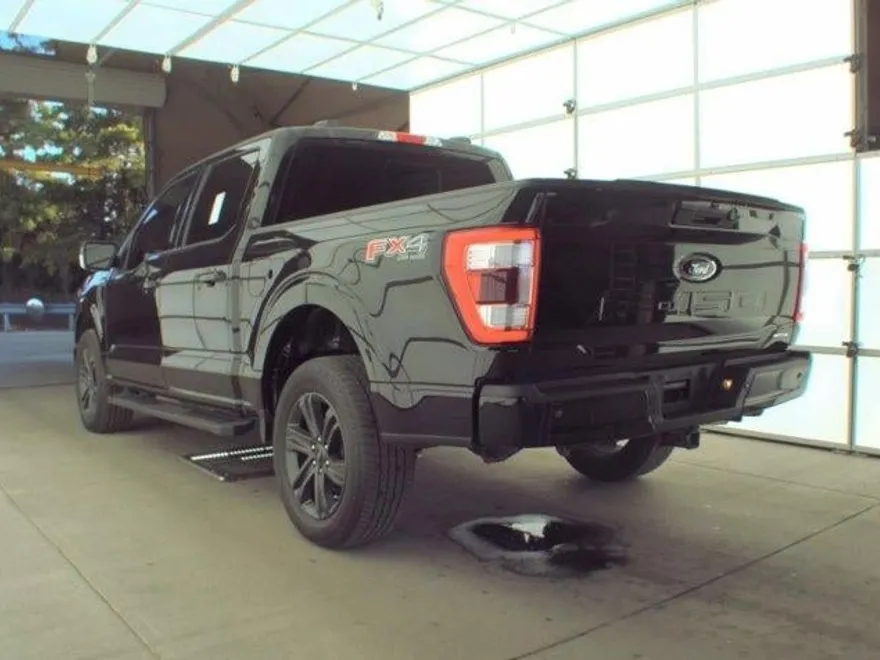 2023 Ford F-150 Lariat photo 1