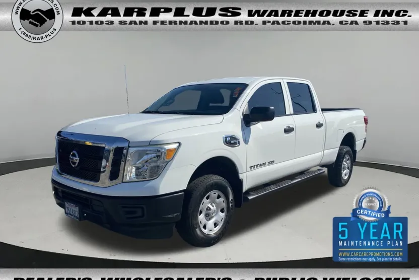 2017 Nissan Titan S photo 1