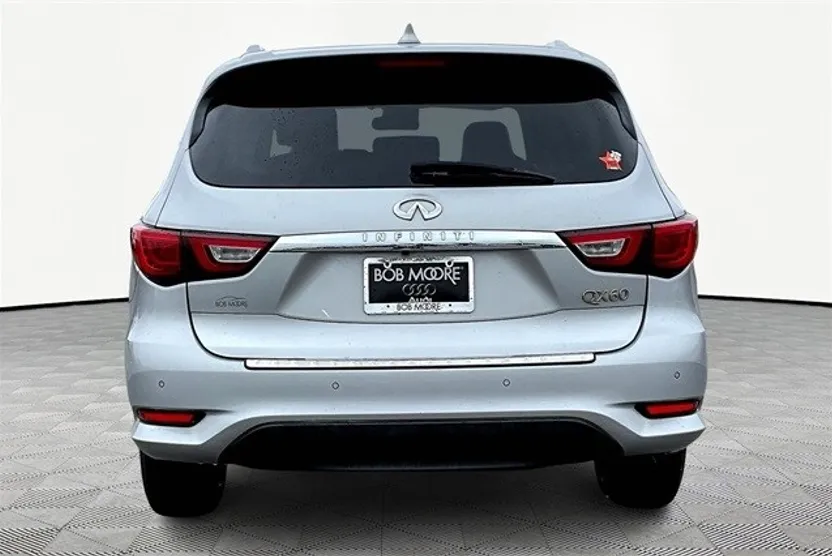 2017 Infiniti QX60 Base photo 1