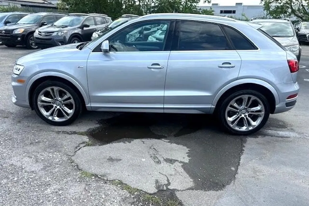 2018 Audi Q3 Premium Plus photo 1