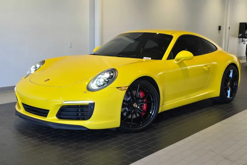 2017 Porsche 911 S photo 1