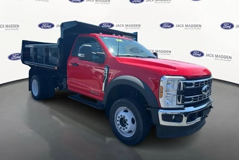 2024 Ford F-550 XL photo 1