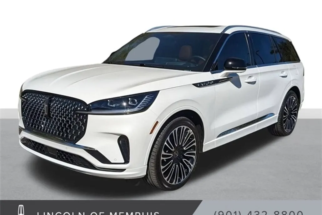 2025 Lincoln Aviator Black Label photo 1