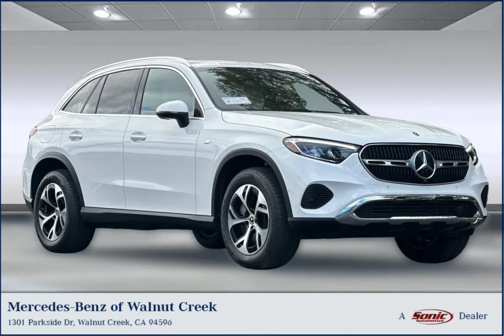 2025 Mercedes Benz GLC 350e 4MATIC photo 1
