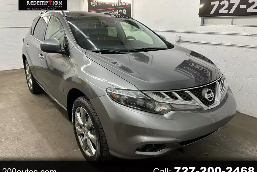 2014 Nissan Murano LE photo 1