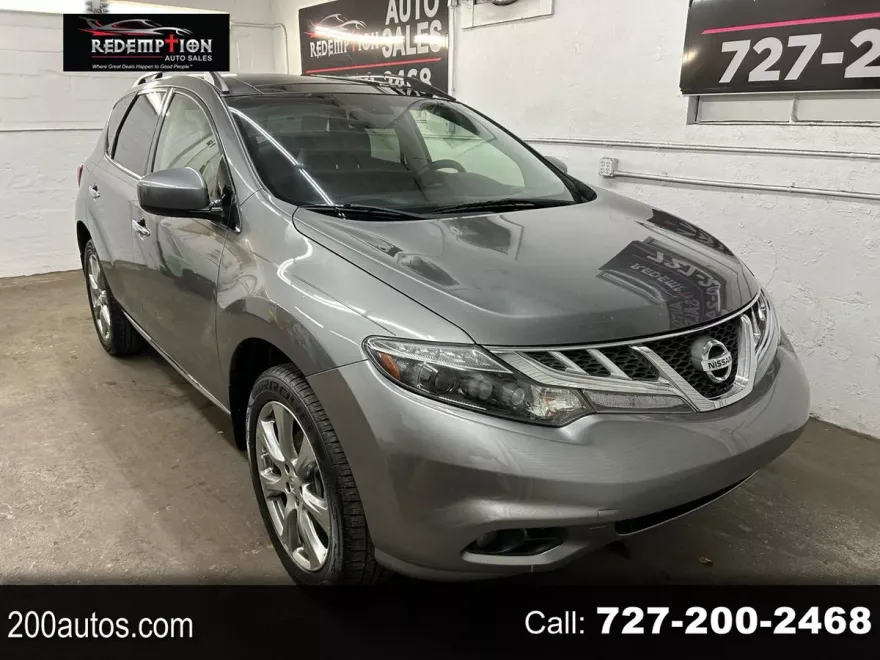 2014 Nissan Murano LE photo 1