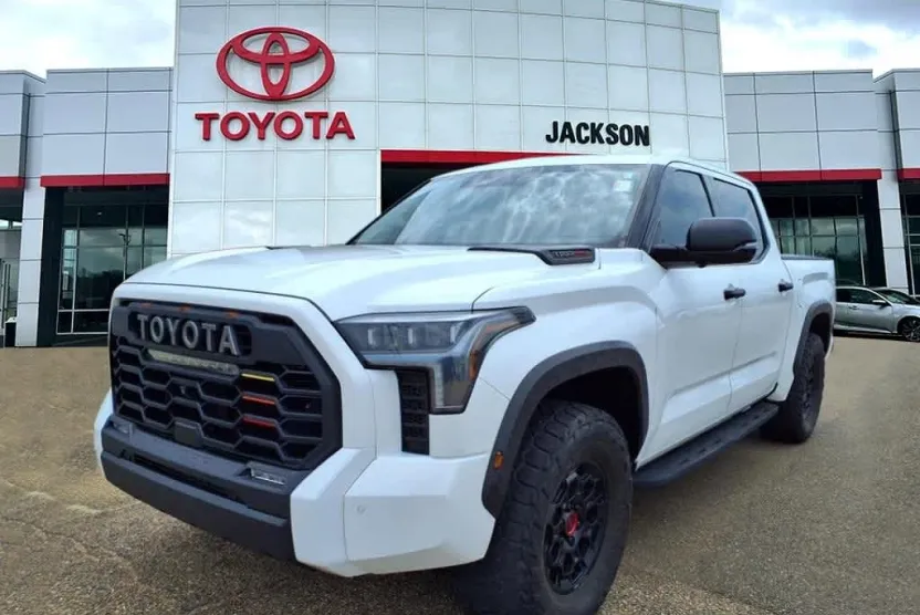 2022 Toyota Tundra TRD Pro CrewMax photo 1