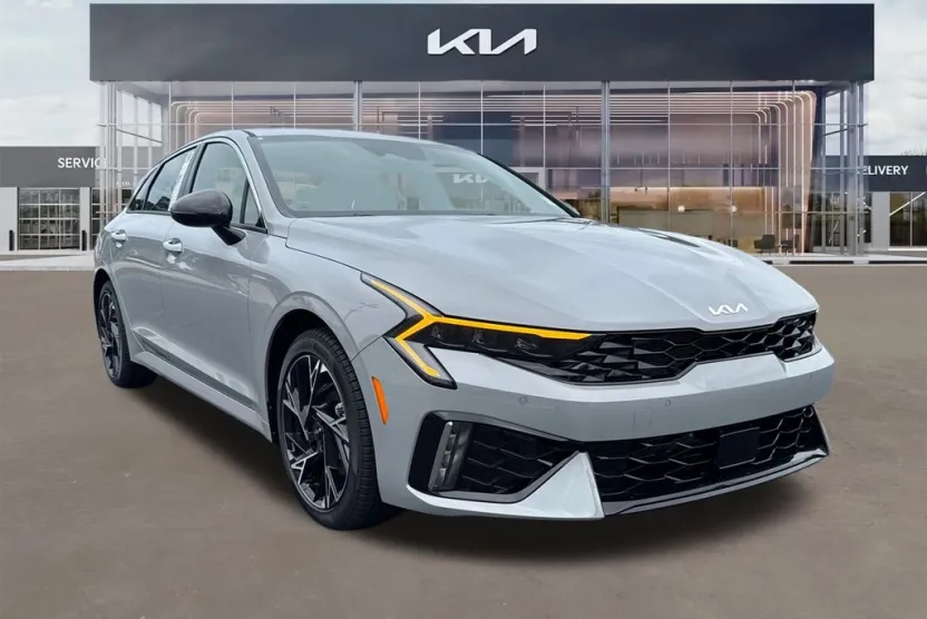 2026 Kia K5 GT-Line photo 1