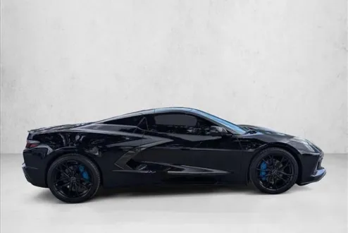 2023 Chevrolet Corvette Stingray 3LT Convertible photo 3