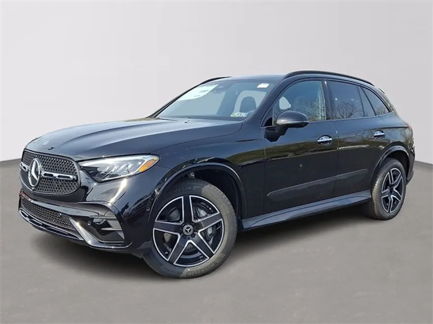 2025 Mercedes Benz GLC 300 4MATIC photo 1