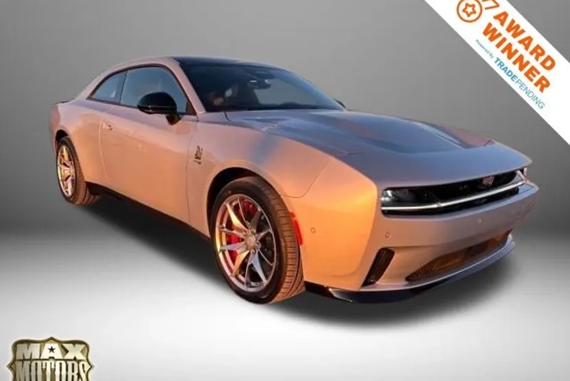 2025 Dodge Charger R/T Scat Pack photo 1