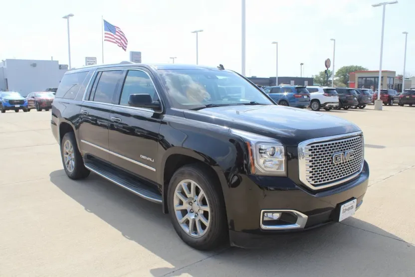 2015 Gmc Yukon XL Denali photo 1