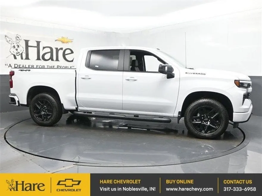 2025 Chevrolet Silverado 1500 RST photo 1