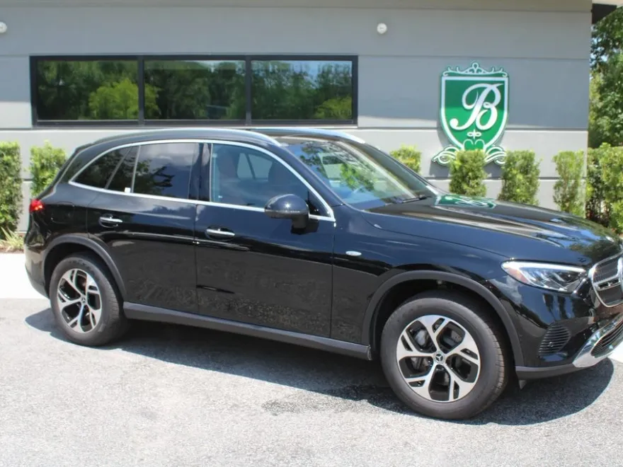 2025 Mercedes Benz GLC 350e 4MATIC photo 1