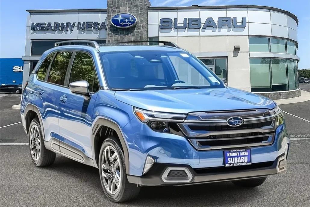 2025 Subaru Forester Limited photo 1