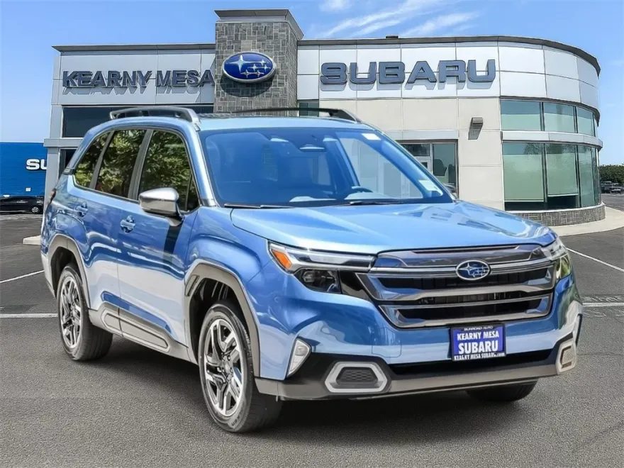 2025 Subaru Forester Limited photo 1