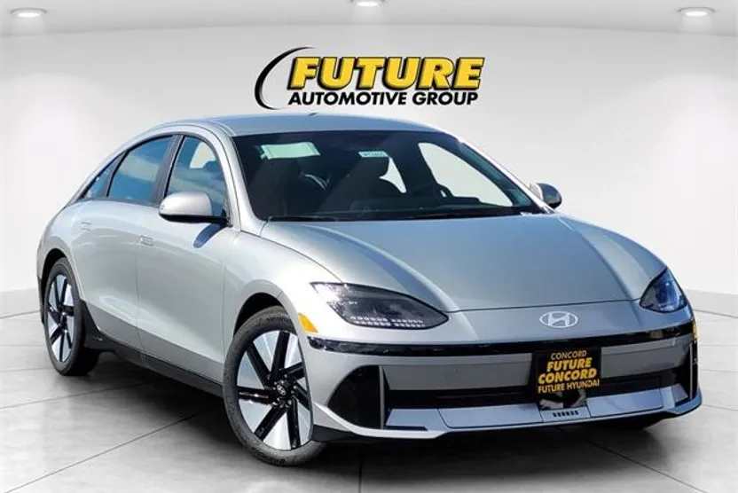 2024 Hyundai Ioniq 6 SE Standard Range photo 1