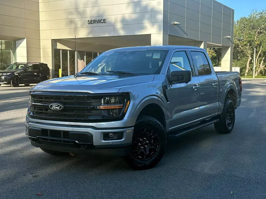 2024 Ford F-150 XLT photo 1