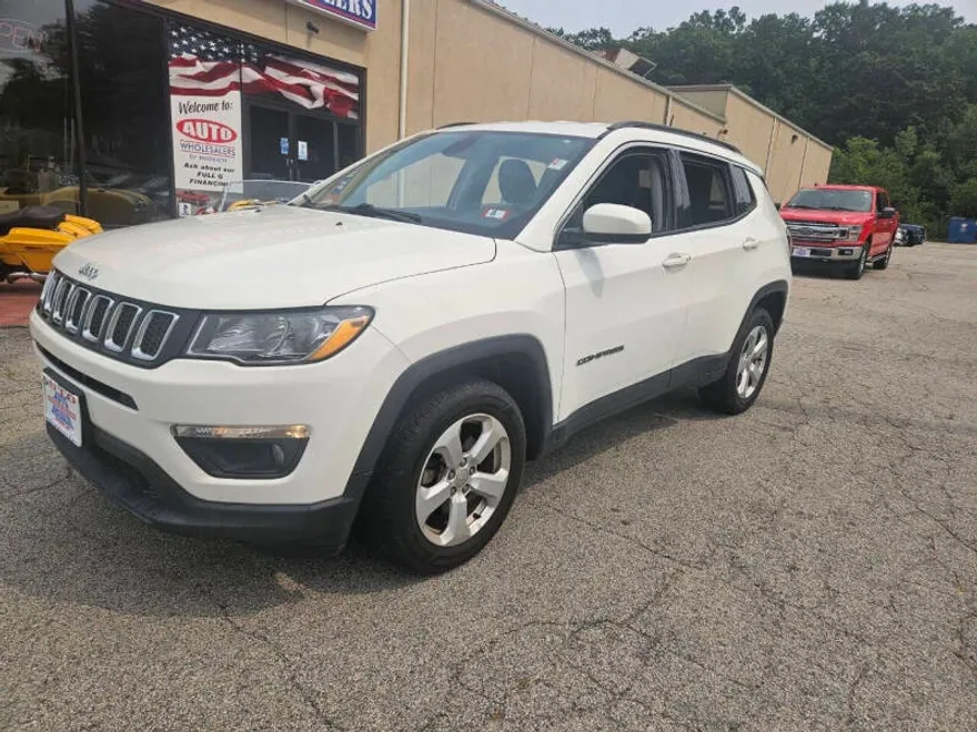 2018 Jeep Compass Latitude photo 1