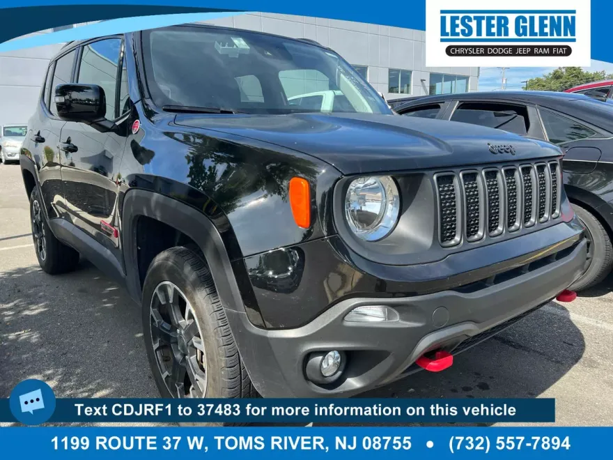 2023 Jeep Renegade Trailhawk photo 1