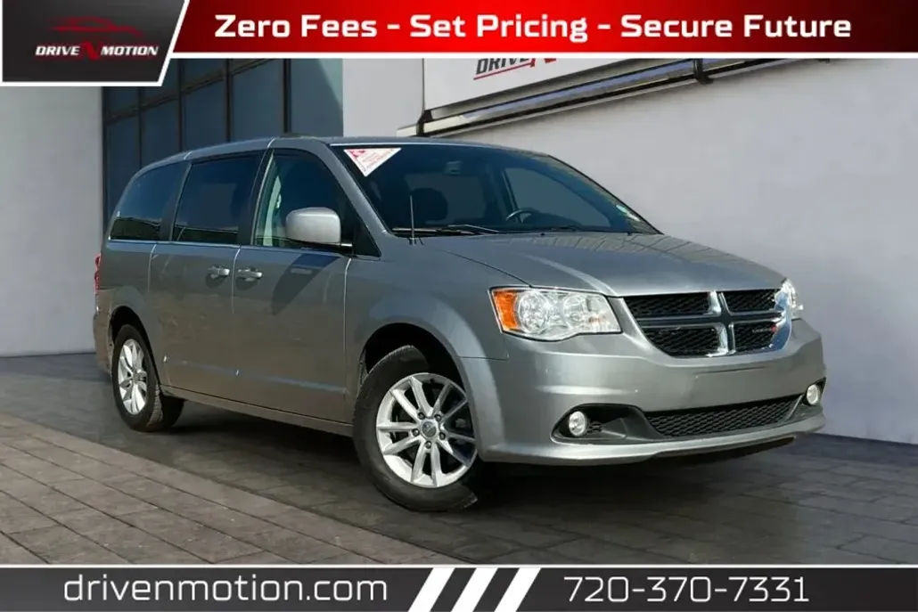 2019 Dodge Grand Caravan SXT photo 1