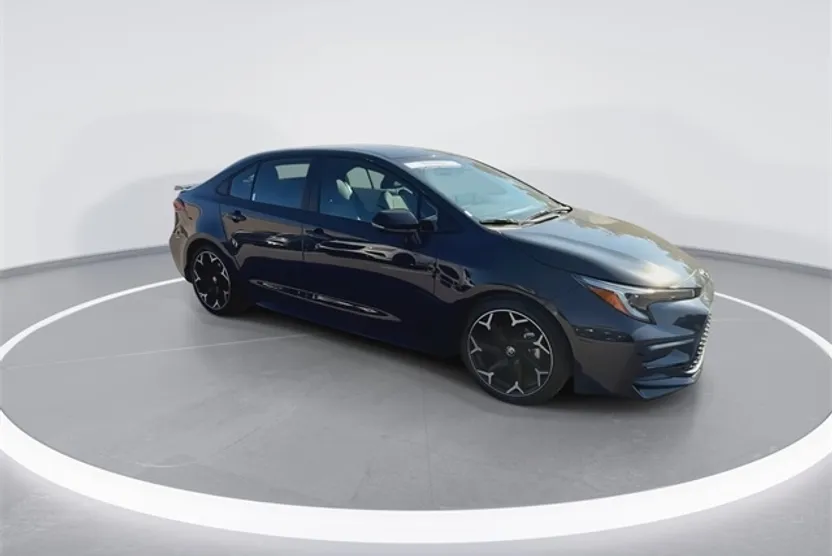 2025 Toyota Corolla SE photo 1