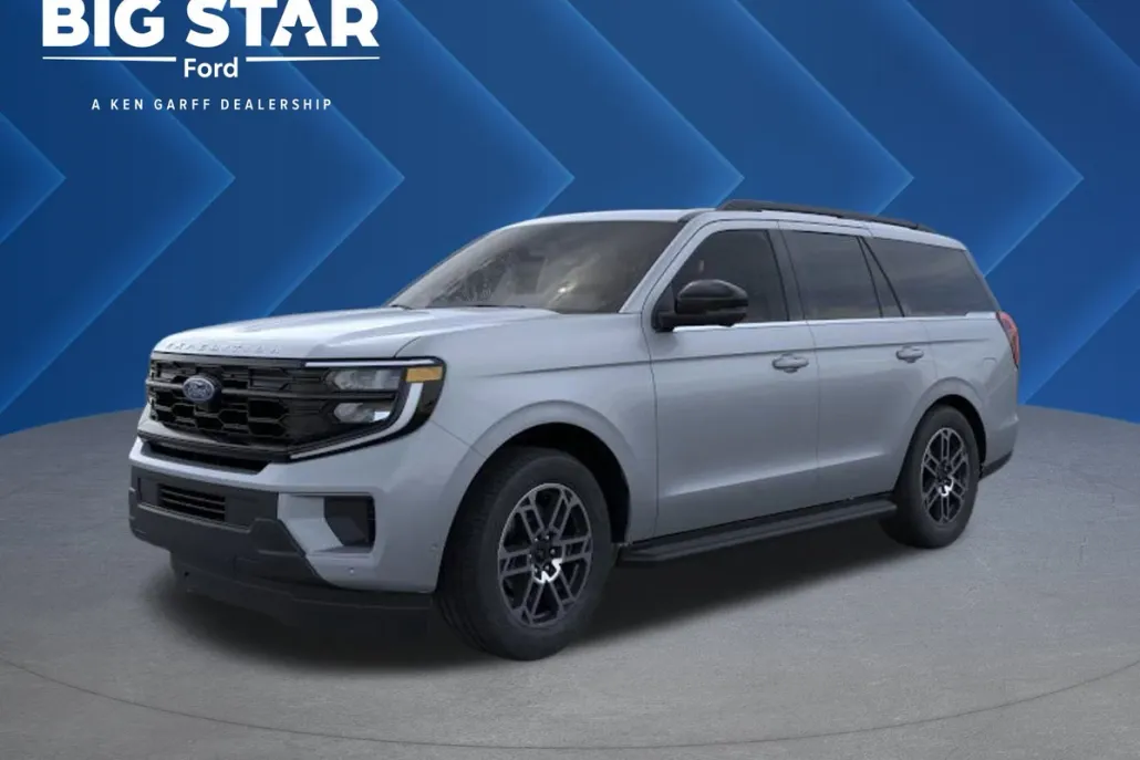2025 Ford Expedition photo 1