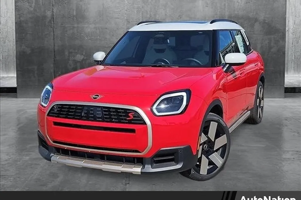 2025 Mini Countryman ALL4 Signature photo 1